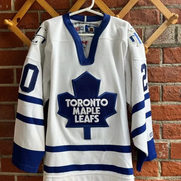 Vintage Kids and Youth Hockey Jerseys - Toronto Maple Leafs Jersey - Picture 1 of 5